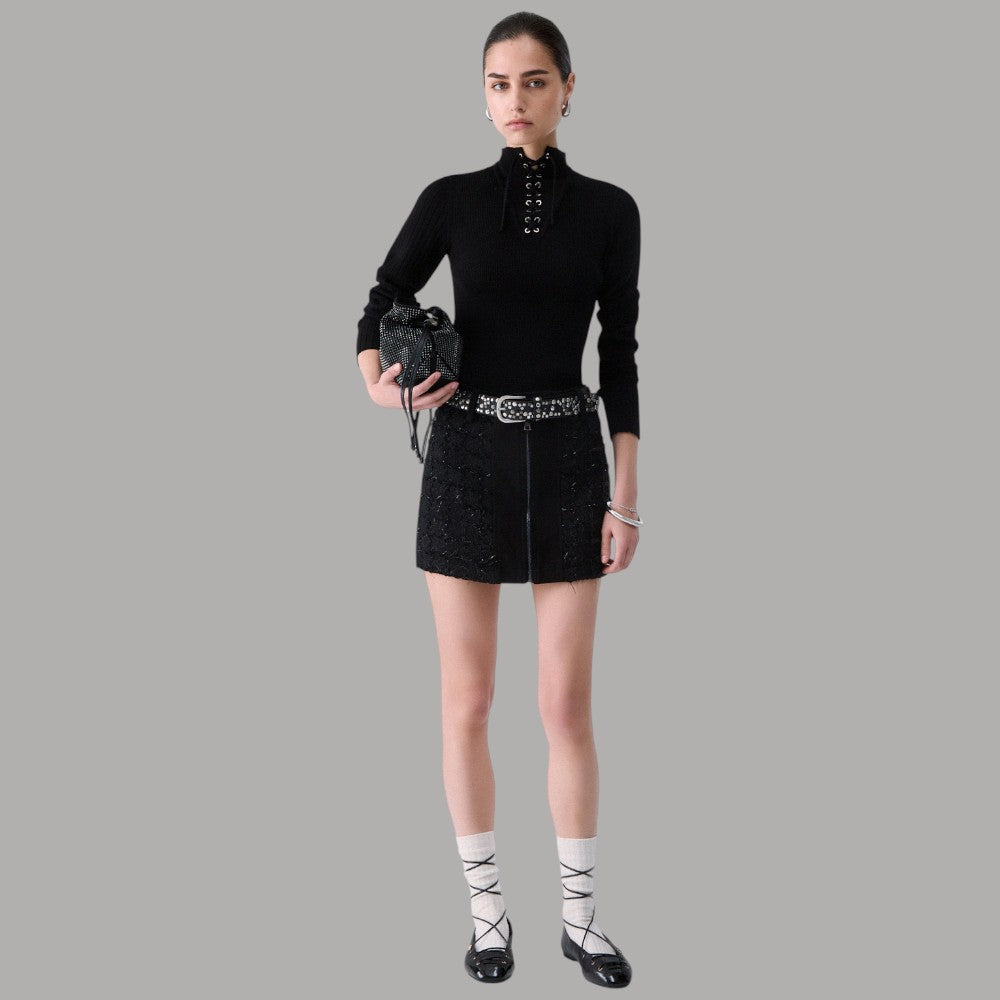Maglia con stringa sul davanti Liu Jo TF6082MS63L in nero, dettaglio stringa frontale.