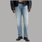 Jeans relaxed fit uomo Jack & Jones Chris SQ blu chiaro con texture effetto blister e cuciture visibili retro