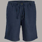 Bermuda in canvas blu scuro con elastico in vita e coulisse, tasche frontali.
