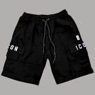 Bermuda uomo nero in cotone con coulisse, fascia elastica e tasche cargo con logo