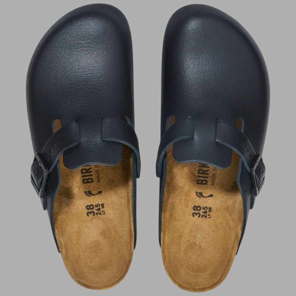 Birkenstock sandali chiusi in pelle neri, vista interna in sughero e fodera beige