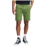 Bermuda chino verde a metà coscia con tasche e passanti