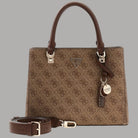 Borsa Guess similpelle marrone con tracolla rimovibile, manici e portachiavi