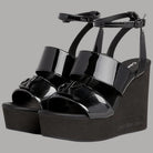Sandali wedge Calvin Klein Jeans neri con cinturino regolabile e fibbie sul davanti