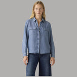 Camicia Levi's Elaine utility blu lyocell con bottoni e due tasche frontali