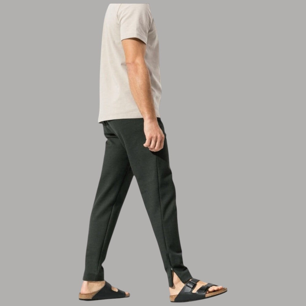 Ciabatte Birkenstock Arizona in pelle nera con plantare anatomico e cinturini