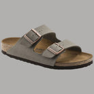 Ciabatte Birkenstock Arizona grigie con cinturini e fibbie regolabili