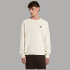 Maglione in cotone ecru con girocollo a coste e logo ricamato visibile sul davanti