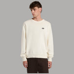 Maglione in cotone ecru con girocollo a coste e logo ricamato visibile sul davanti