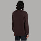 Maglione in cotone cioccolato sul retro con girocollo a coste e maniche lunghe