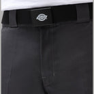 Cintura in tessuto nero con etichetta logo Dickies e cuciture sul passante
