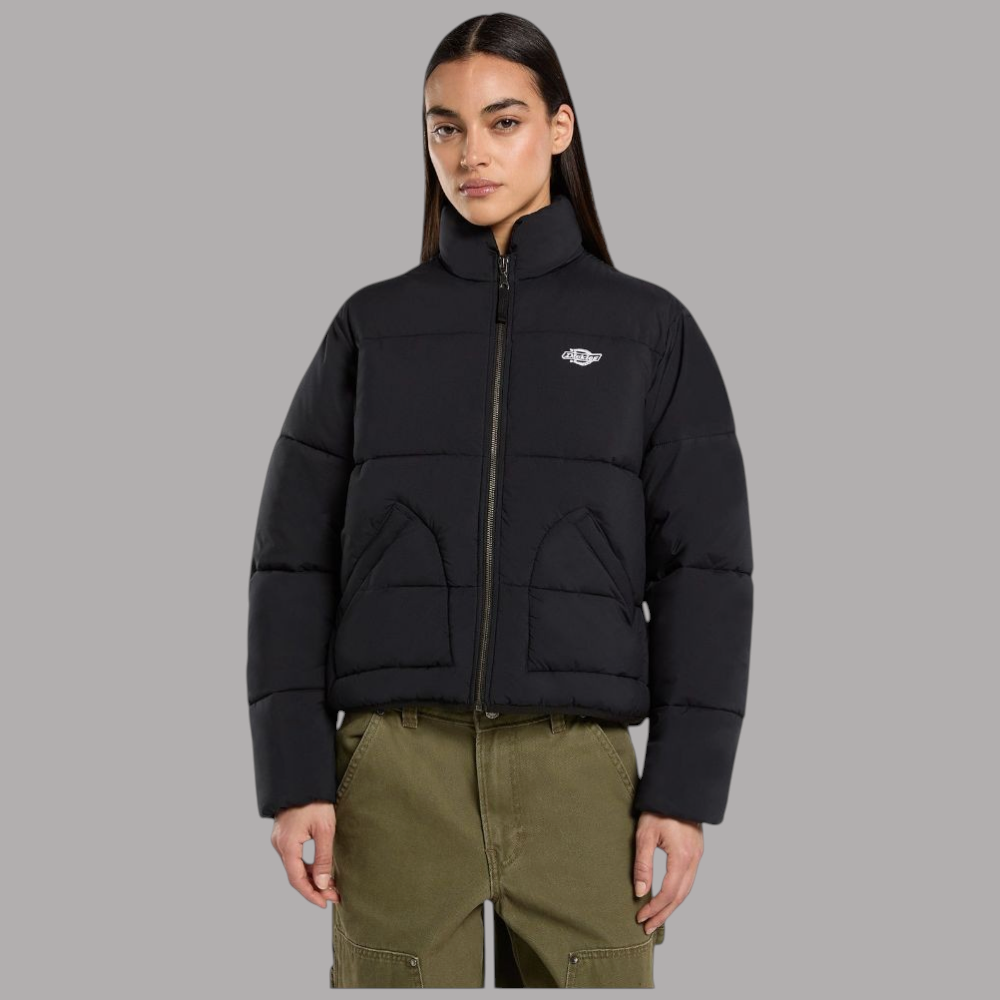 Piumino donna nero idrorepellente con zip frontale e tasche con patta
