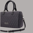 Borsa bauletto piccola Liu Jo con tracolla a catena e motivo monogramma scuro