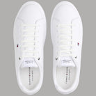 Eleganza e Comfort: Scarpe Tommy Hilfiger Bianche in Pelle - Prodotti di Classe