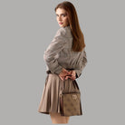 Guess Borsa Secchiello Karnilla 4G con Tracolla Removibile - Prodotti di Classe