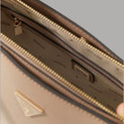 Guess Borsa a Mano Serenova in Saffiano con Charm Rimovibili - Prodotti di Classe