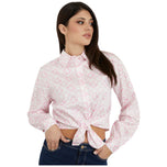 Camicia rosa con stampa loghi, collo alto e fiocco annodato in vita, maniche lunghe