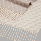 Guess sciarpa grigia 60x180 con logo 4G AW5423 POL03 GRY - Prodotti di Classe