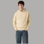 Felpa con cappuccio beige chiaro, tasca a marsupio e maniche lunghe