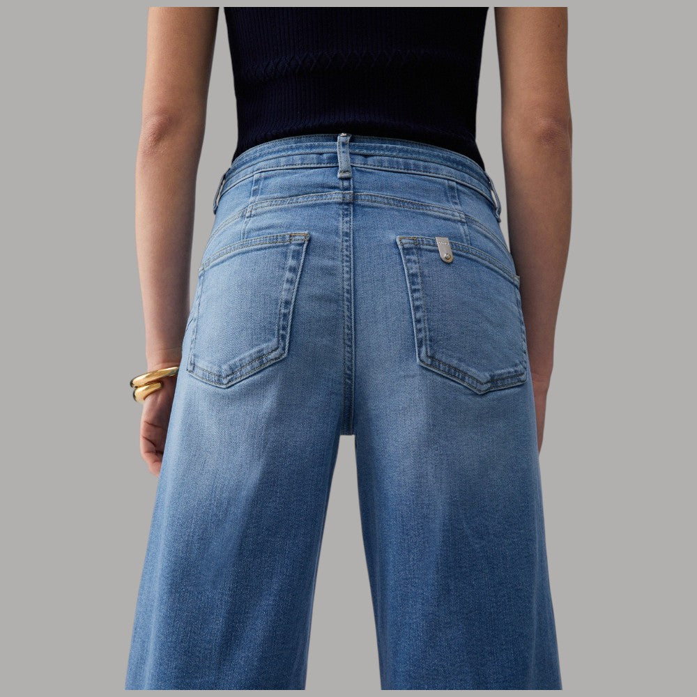 Liu Jo Jeans Flare Vita Alta con Cintura Logo Monogram - Prodotti di Classe