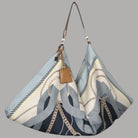 Liu Jo borsa foulard hobo media in raso con charm regolabile - Prodotti di Classe
