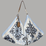 Liu Jo borsa foulard hobo media in raso con charm regolabile - Prodotti di Classe