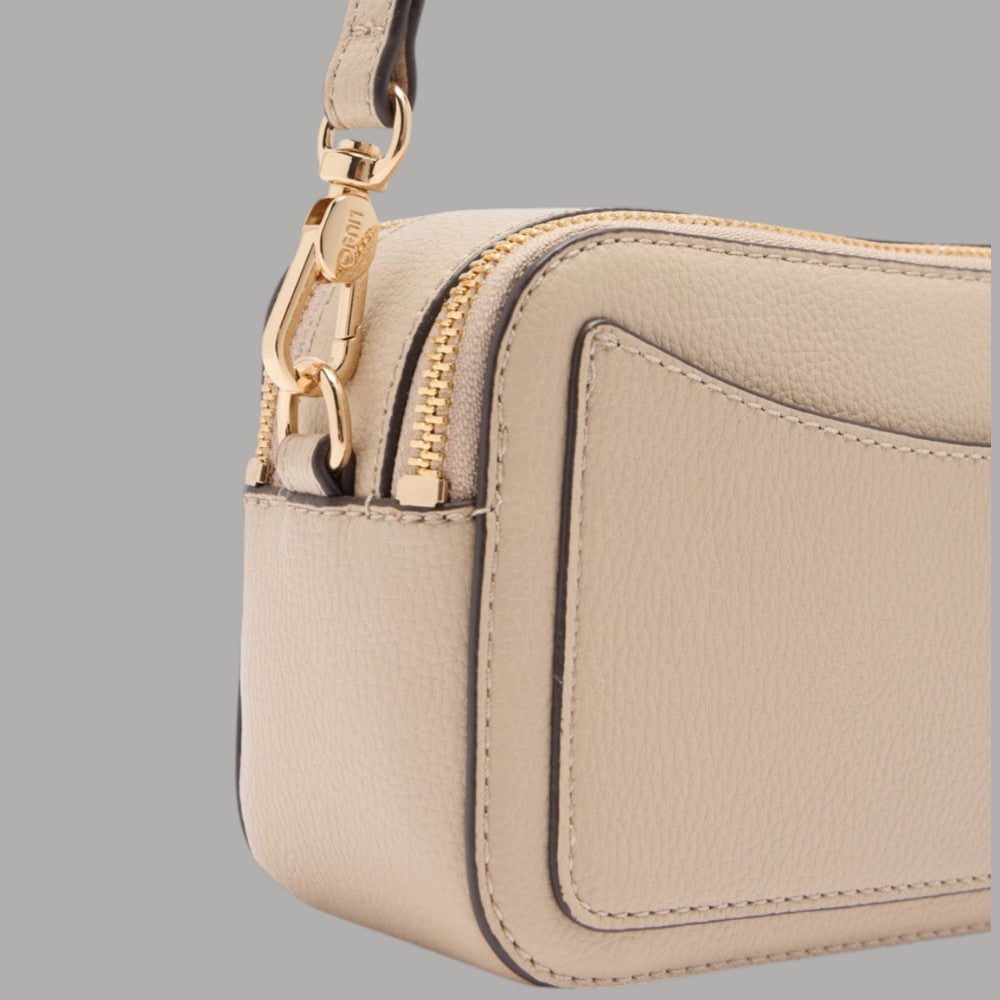 Liu Jo borsa piccola a tracolla, logo metallo, versatile ed elegante - Prodotti di Classe