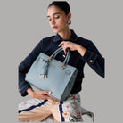 Liu Jo borsa satchel media con charms AA6086E1012 - Prodotti di Classe