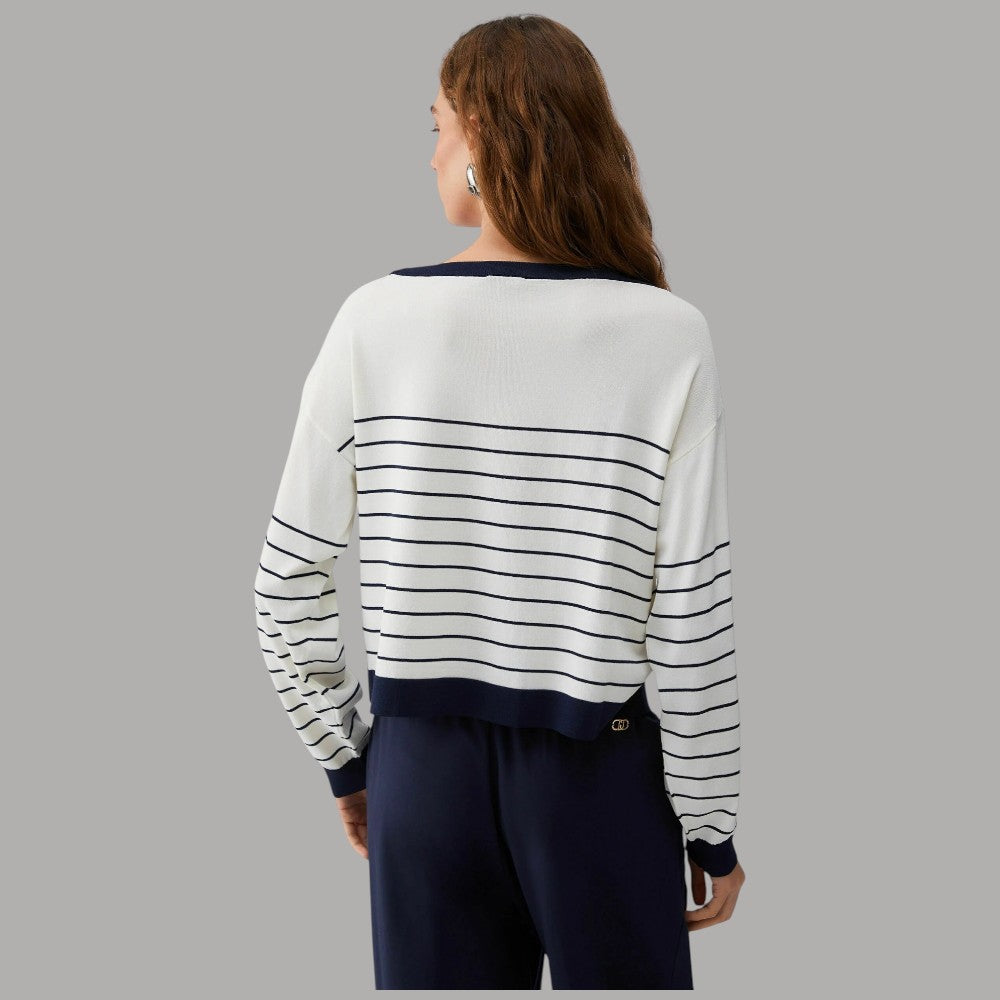 Maglia a righe bianca e blu con motivo a righe orizzontali sul retro