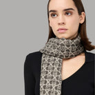 Liu Jo sciarpa nera con logo monognam 2F5018T0300 - Prodotti di Classe