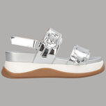 Sandali con suola platform bianca e fibbie argento effetto metallizzato