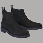 Stivaletti chelsea Timberland neri in nabuk con elastici laterali e suola spessa.