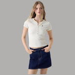 T-shirt Guess crema corta a maniche corte con bottoni e logo sul petto