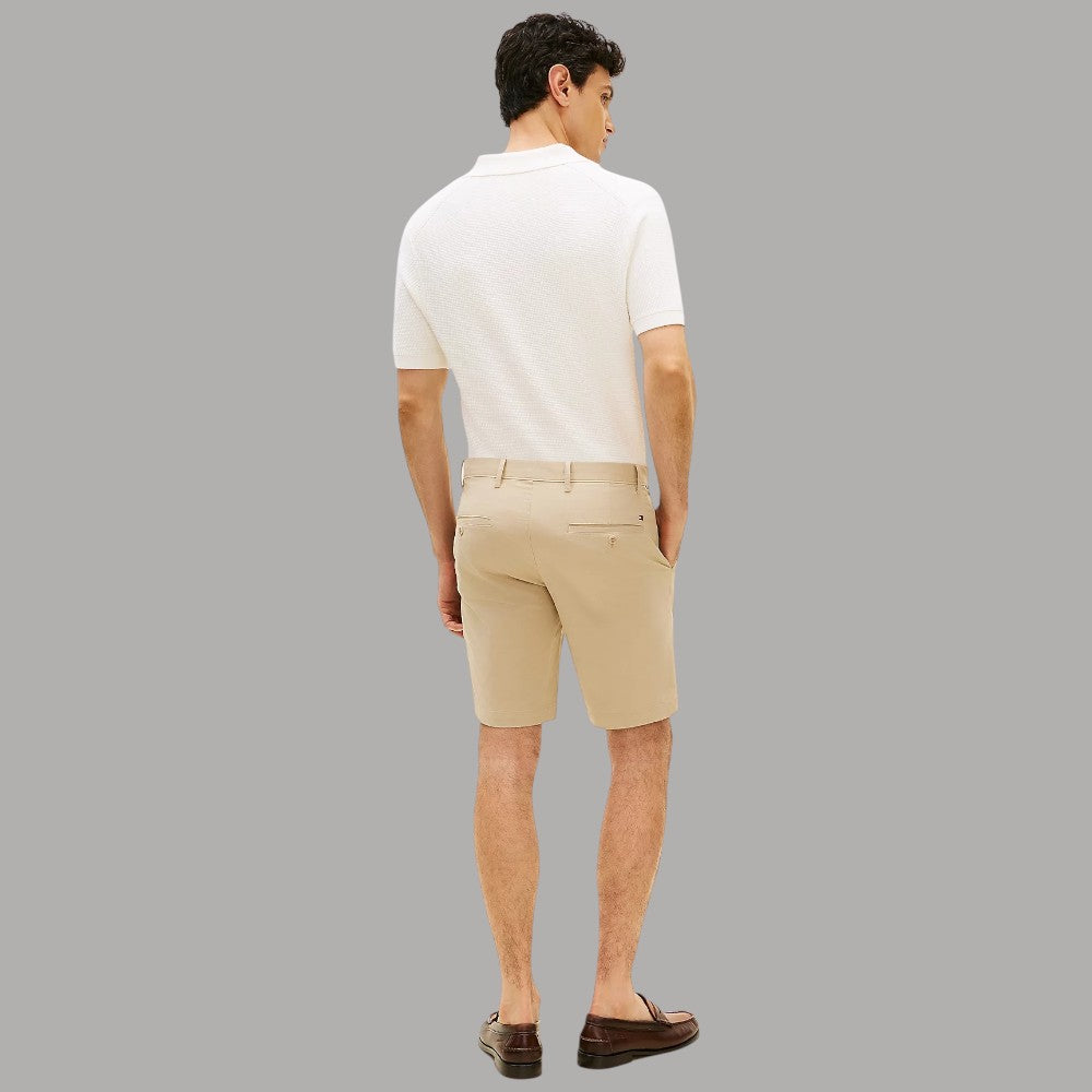 Tommy Hilfiger pantaloncino chino con cintura MW0MW42349 - Prodotti di Classe