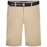 Bermuda in twill beige con cintura e passanti, chiusura con bottone.