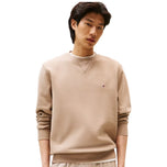 Felpa Tommy Hilfiger taupe con girocollo e logo frontale