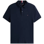 Polo Tommy Hilfiger blu scuro con colletto e logo sul petto, maniche corte.