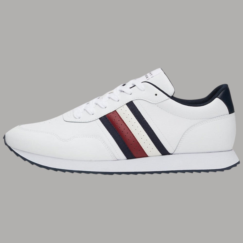 Sneakers bianche Tommy Hilfiger con righe blu-rosse e suola sportiva scura