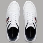 Sneakers bianche Tommy Hilfiger con lacci bianchi e punta traforata