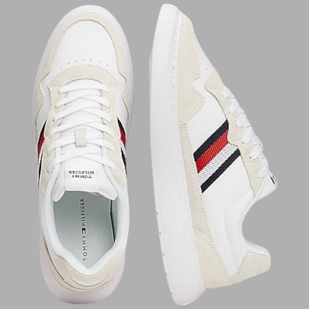 Sneaker Tommy Hilfiger bianche con lacci e interno azzurro