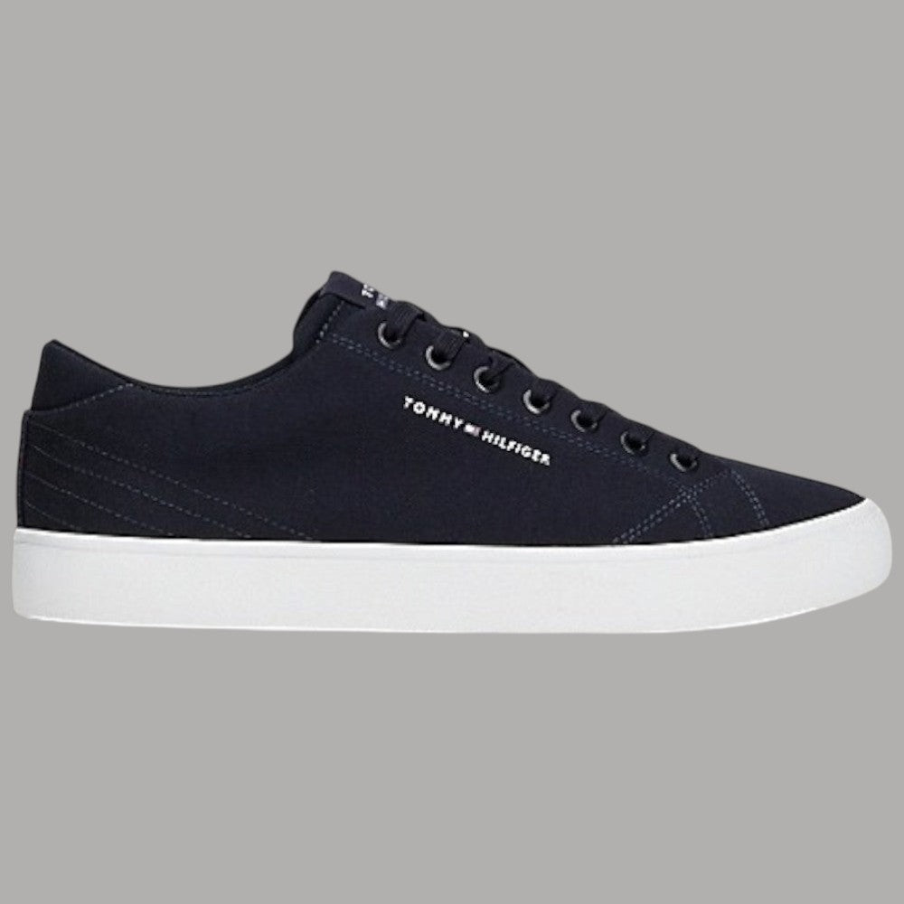 Sneaker Vulc Low Tommy Hilfiger in canvas blu scuro, lacci neri, suola bianca