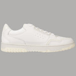 Sneaker panna con lacci bianchi e dettagli traforati sulla punta