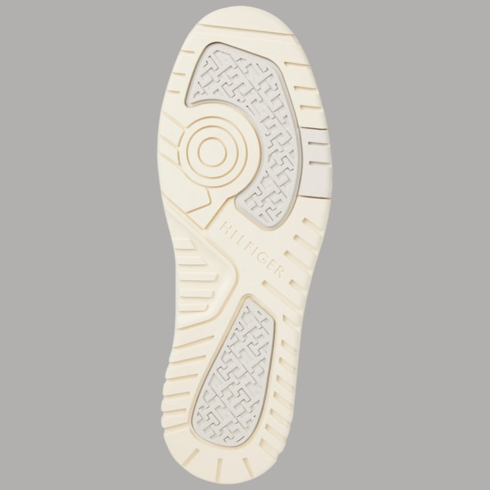 Suola esterna sneaker panna con battistrada a intagli e logo