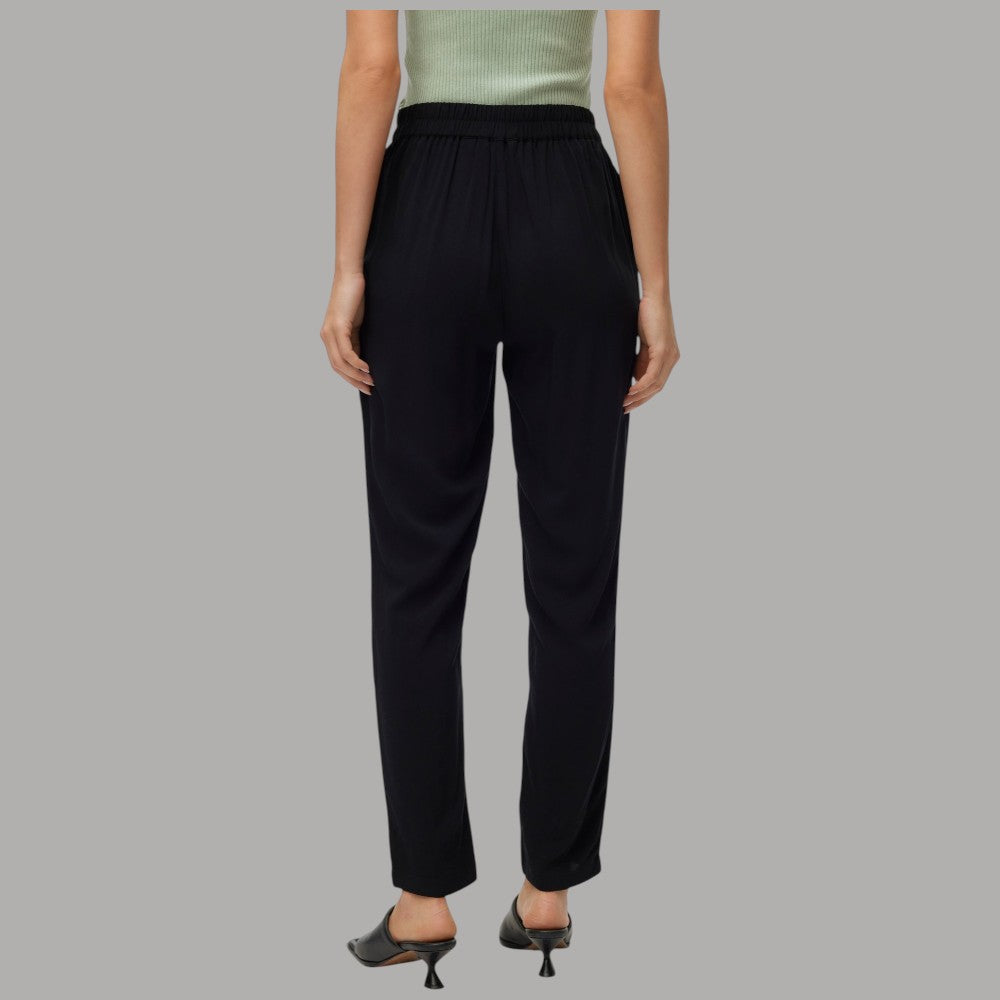 Pantaloni in viscosa neri con vita elasticizzata e coulisse, orlo al fondo