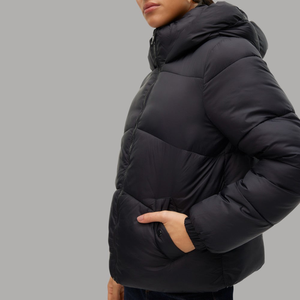 Vero Moda piumino nero Upp Sala 10322568 - Prodotti di Classe