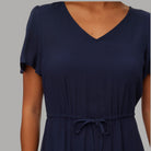 Vestito Corto Vero Moda in Viscosa con Scollo a V e Vita Regolabile - Prodotti di Classe