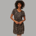 Vestito Corto Vero Moda in Viscosa con Scollo a V e Vita Regolabile - Prodotti di Classe