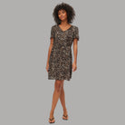 Vestito Corto Vero Moda in Viscosa con Scollo a V e Vita Regolabile - Prodotti di Classe