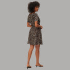 Vestito Corto Vero Moda in Viscosa con Scollo a V e Vita Regolabile - Prodotti di Classe