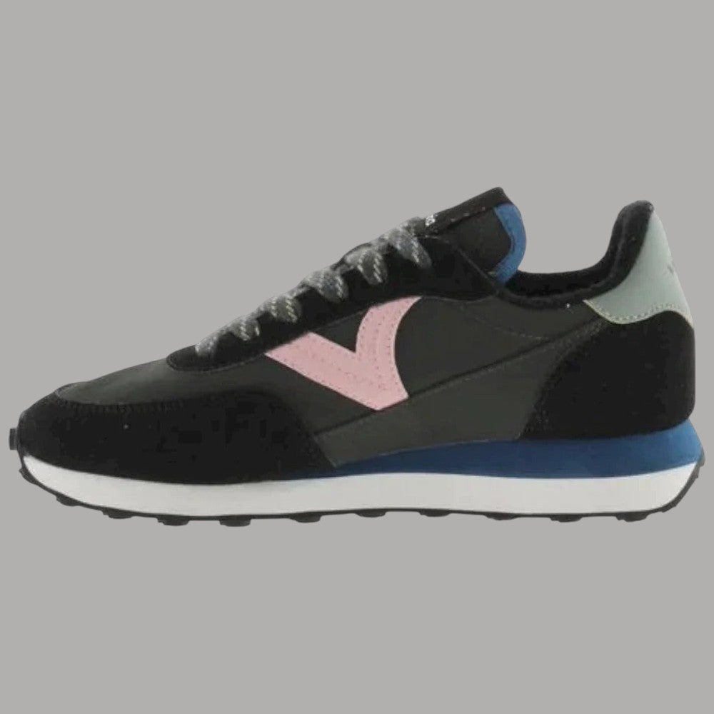 Sneakers da donna in nylon nere con pannello rosa, lacci neri e suola antiscivolo
